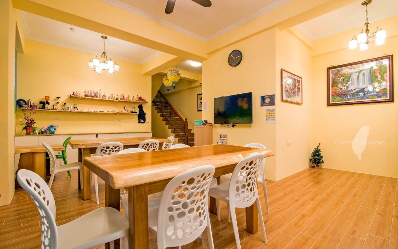 Holby No.8 Elevator Homestay Taitung ภายนอก รูปภาพ