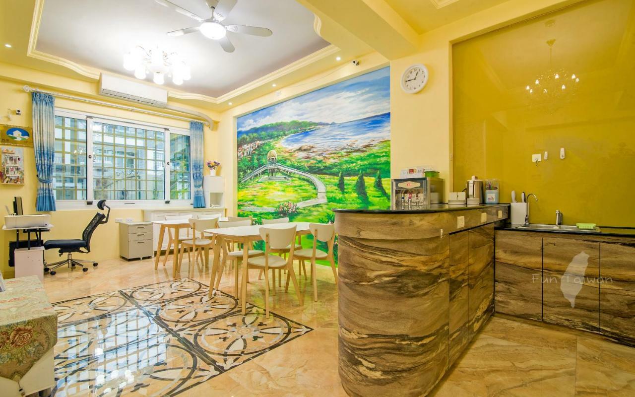 Holby No.8 Elevator Homestay Taitung ภายนอก รูปภาพ