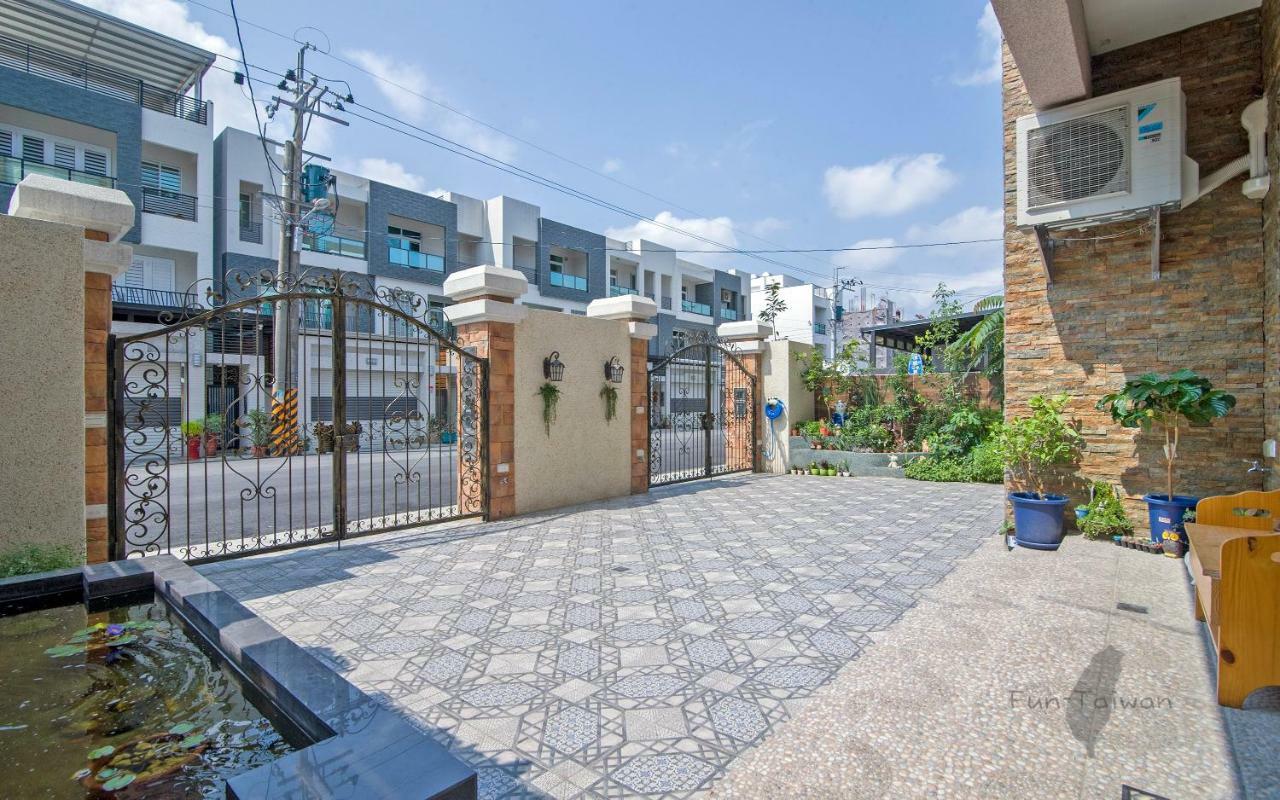 Holby No.8 Elevator Homestay Taitung ภายนอก รูปภาพ